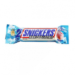 Шоколадный батончик Snickers со вкусом персика